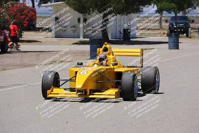 media/Jun-05-2022-CalClub SCCA (Sun) [[19e9bfb4bf]]/Around the Pits/